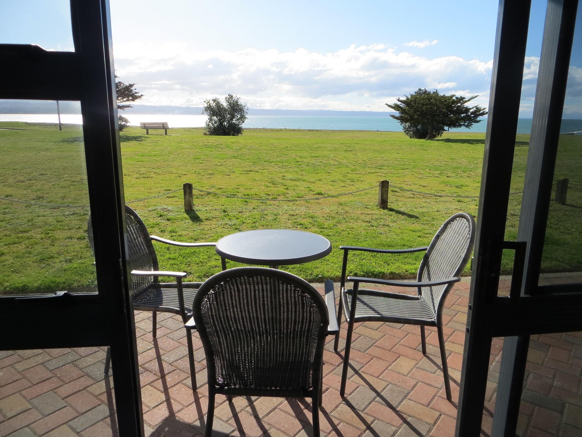 Harbour View Motel On Ahuriri Beach In Napier Nz With Sea View Suites Екстер'єр фото