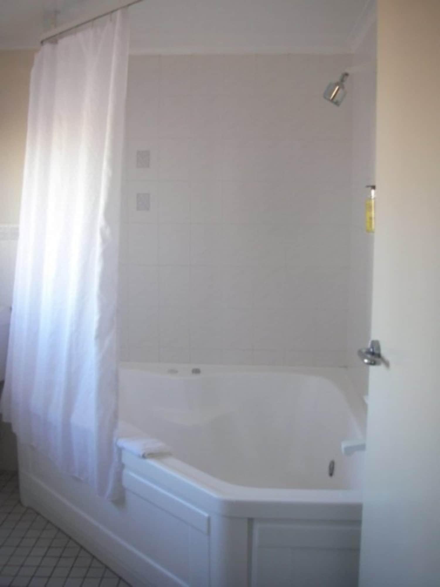 Harbour View Motel On Ahuriri Beach In Napier Nz With Sea View Suites Екстер'єр фото